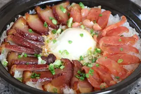 广式煲仔饭好吃有诀窍，学会这个方法，锅巴金黄透亮，味道鲜香