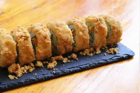 用100天自制苹果醋，好喝作用大，还可以做寿司