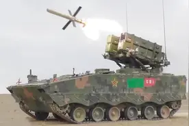 罕见画面：红箭-10狙击低空直升机 猎杀坦克视频封面