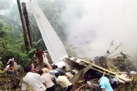 印军闹出大丑闻：导弹击落自家直升机，酿成重大惨剧视频封面