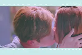 鹿晗30岁生日，关晓彤晒鹿晗照片为其庆生，爱情甜蜜获网友祝福视频封面