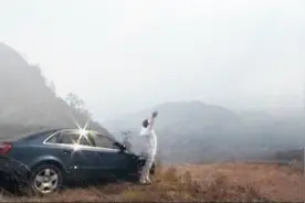 纪录片：A4车重只有1吨，在3.0升V6引擎驱动下，动力更加强劲