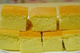 经过2次失败，蛋糕终于成功了，不用打发器，掌握窍门想失败都难