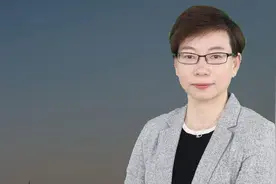 8420亿美元！美天价军费祸乱全球，中国新防长亮相，美想谈很尴尬视频封面