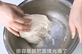 鸡蛋灌饼的和面技巧和做法，这样做零失败，开店或者自己吃超实用