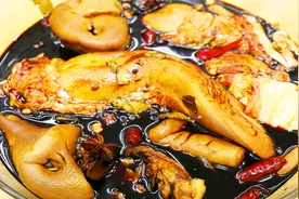 四川人喜欢这样腌制酱猪舌，主要在于调酱汁，今天秘方全部教给你