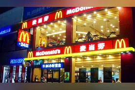 为何干净整洁的麦当劳餐厅，不会驱赶脏臭的流浪汉？看完很是敬佩