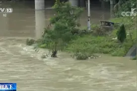 暴雨预警连发31天 这么多雨都是哪来的？