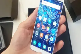 发布不到一年，价格却已“腰斩”，魅族15的处境可真是尴尬视频封面