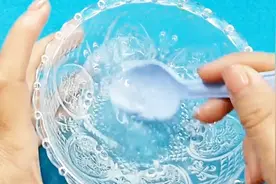 胶水不用花钱买啦，教你自制胶水，材料家家都有，非常简单