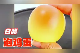 白醋泡鸡蛋，真能变透明吗？小伙亲自尝试，结果..