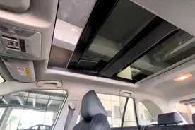 威兰达顶配分段式天窗和中低配普通天窗的差别有多大