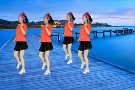 网红舞曲16步广场舞《桥边的小姑娘》音乐欢快动感，俏皮活泼可爱