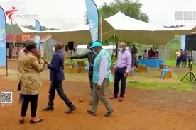 字母表公司“气球互联网”服务首次投入商业服务视频封面