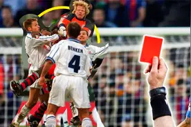 卡恩：我守门员在禁区用手有什么错？裁判不听解释并出示红牌视频封面