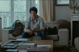 20岁男孩竟爱上40岁少妇！