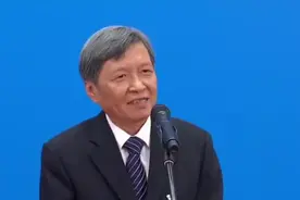 全国人大代表王树国：西安交大创办世界第一个“储能”专业视频封面