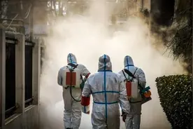 中国又一地暴发疫情封城，3日起全市所有小区封闭，24小时严管视频封面