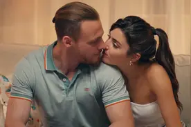 闺蜜和男友你该站那一边