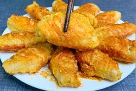 万万没想到，这才是鸡翅好吃又简单的做法，焦香入味，真解馋