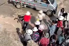 男孩被女孩扔井后救援画面曝光 警方：男孩已痊愈，双方达成和解视频封面