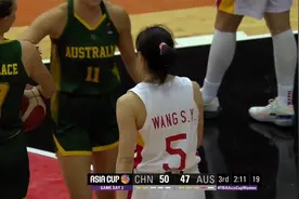 正播中国女篮王思雨最牛上篮，美国解说沸腾了，这姑娘这么厉害？视频封面