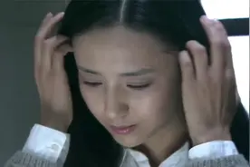 地震：失散20多年姐弟一握手，竟心灵感应当场愣住，一下认出对方视频封面