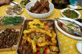 八月十五，一家人齐聚过中秋，团团圆圆好欢乐视频封面