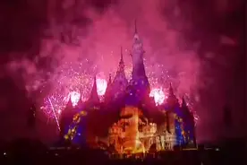 【实况转播】2020年12月31日夜-上海迪士尼跨年焰火秀视频封面