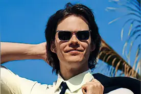 真实事件改编-全球著名瑞典帅哥的野蛮犯罪天才克拉克