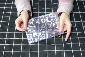 吃完糖，这种糖果袋子就扔了？教你一招，戴头上漂亮又实用