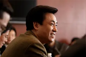 许家印想当“中国马斯克”？恒大再难熬，也要重金造车！视频封面