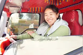 越努力越幸运：宁夏女司机开着4.2米蓝牌轻卡跑全国