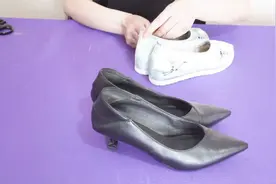 平底鞋太大走路掉跟，美女教你一招，美观又合脚