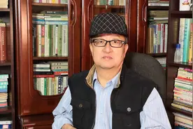 长阳红灯庆华诞。王济强说股票：辨别回调中的洗盘换庄出货