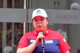 冯珊珊高尔夫俱乐部广州开业 袁伟民黎子流等到场祝贺视频封面