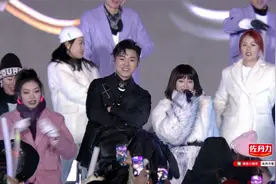 嗨翻了！张韶涵、高嘉朗合作演绎《快乐崇拜》，快跟着动起来吧！