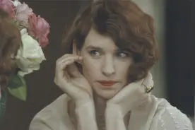 “在梦中，我是莉莉，是一个真正的女人。”丹麦女孩视频封面