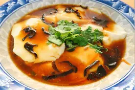 原来做豆腐脑这么简单，掌握好比例和方法，水嫩爽滑不出水不松散