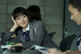 男孩小便尿血，竟隐藏着一个秘密，就连父母也不敢告诉他真相视频封面