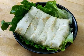 鸡蛋包饭原来这么简单，只需10分钟就做好，鲜香好吃，当早餐不错