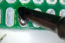 有铅焊锡丝为什么焊点比无铅的光亮这么多，带你来看看