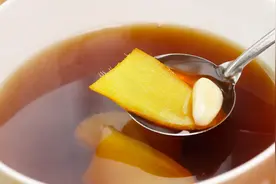 风寒感冒不要怕，牢记这碗汤，坚持睡前喝，比吃药效果好