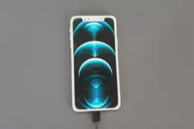 趣味手工DIY，纸板手机模型的制作方法！