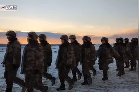 50环，戴上大红花 高高兴兴回营区！