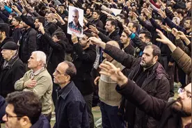 空袭发生后，美国曾私下转交一封密信给伊朗，内容“愚蠢且大胆”视频封面