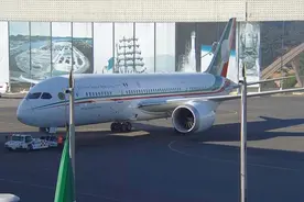 墨西哥总统：买彩票 中大奖！总统专机开回家