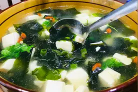 脂肪最怕的一道汤，每天晚上喝一碗，一周掉秤10斤，轻松甩掉脂肪视频封面