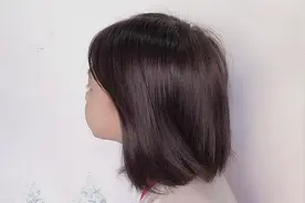 小女孩短发怎么扎古风发型？教你一款简单扎法，1分多钟就能学会