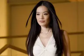 舒淇晒小女孩带球照，已婚4年终于有了？女孩生父身份让人着迷